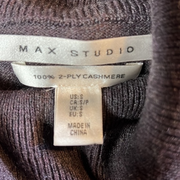 Purple long cashmere cowl sweater (s) - Picture 8 of 11